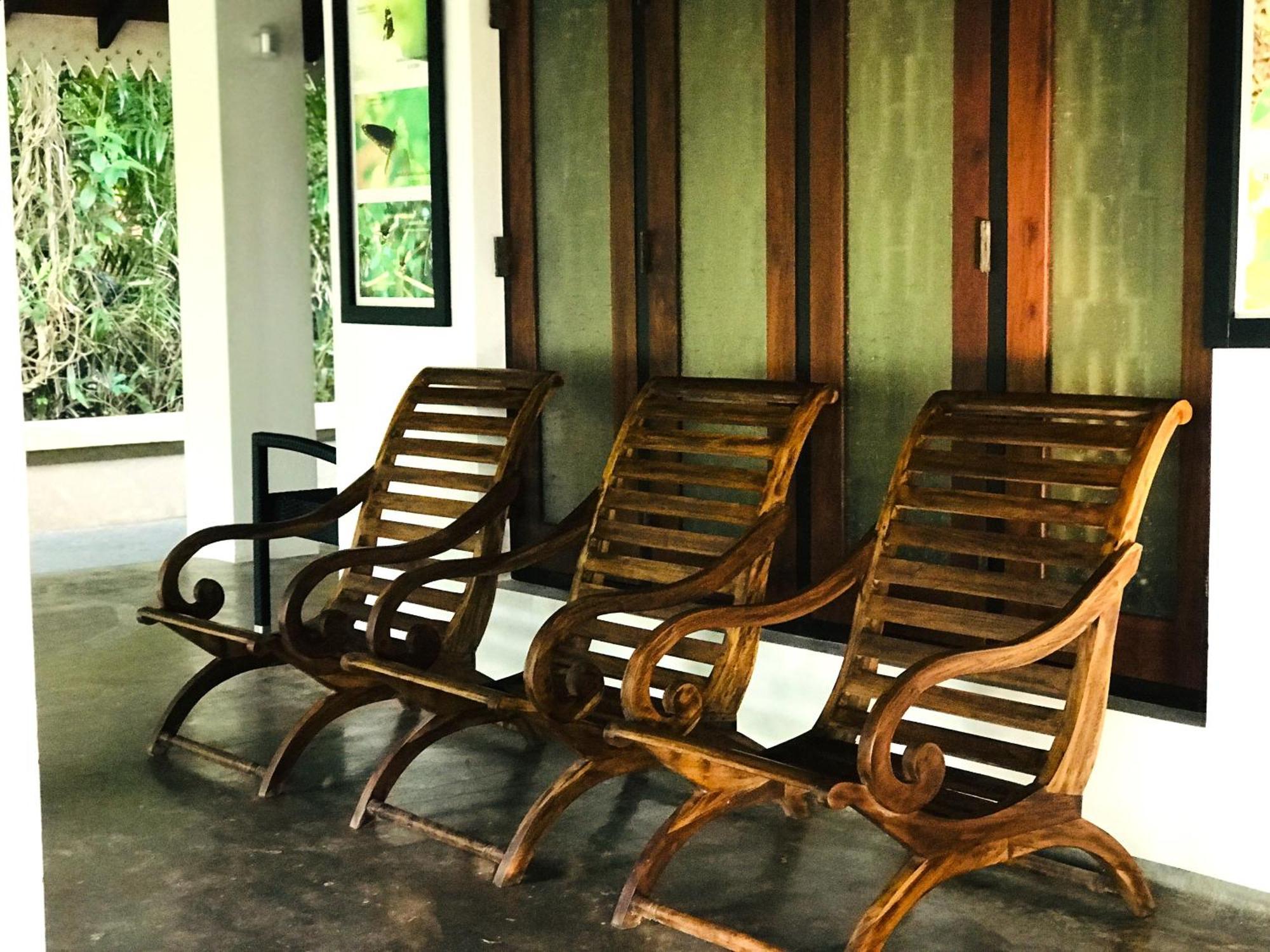 Ceylon Kingsmen Garden Hotel - Katunayake Negombo Dış mekan fotoğraf